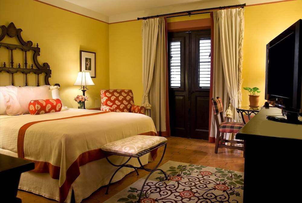 Hotel El Convento San Juan Bagian luar foto