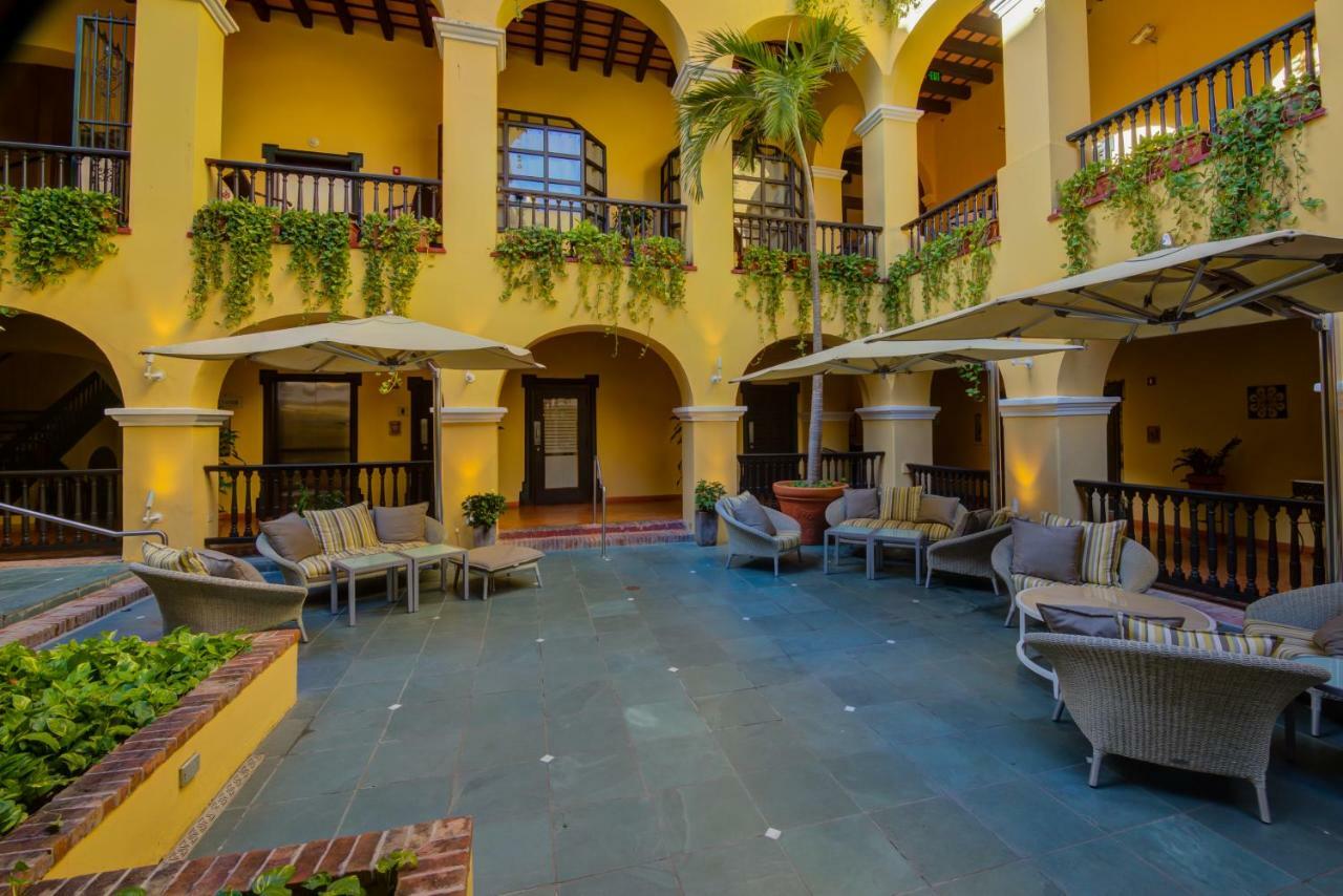 Hotel El Convento San Juan Bagian luar foto