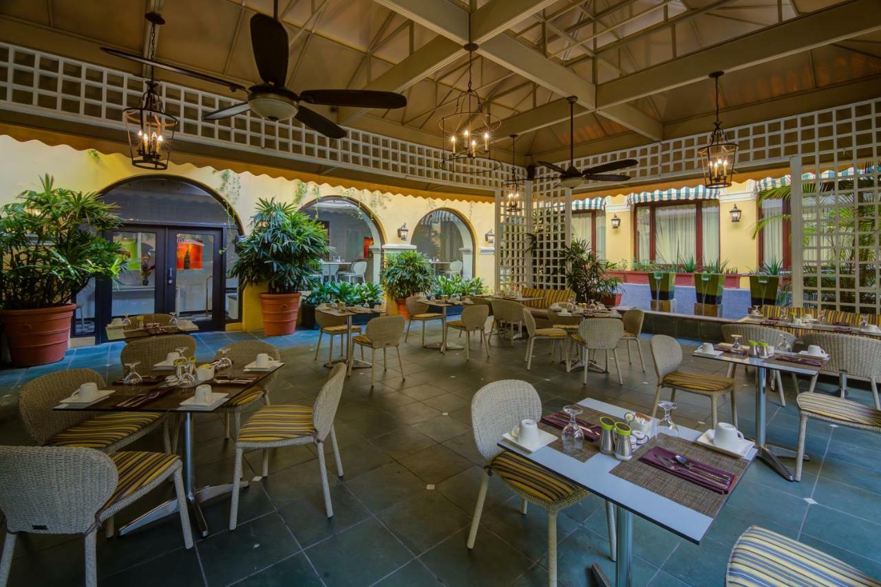 Hotel El Convento San Juan Bagian luar foto